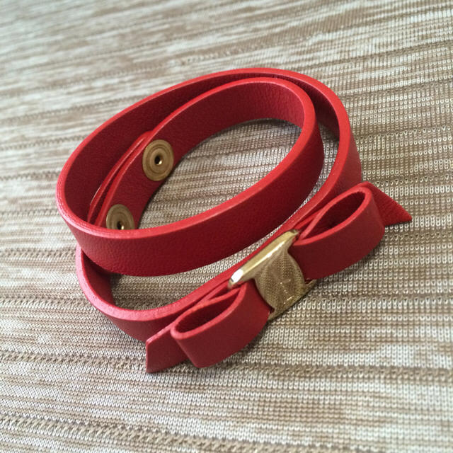 Salvatore お値下げ♡フェラガモ レザーブレスレットの通販 by MIMI
