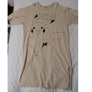 エイチアンドエム(H&M)のH＆M ピカチュウロングTシャツ(Tシャツ(半袖/袖なし))