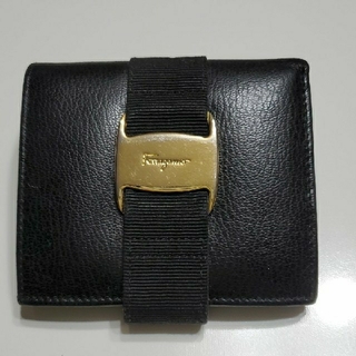 フェラガモ(Ferragamo)のFerragamoの折れ財布(財布)