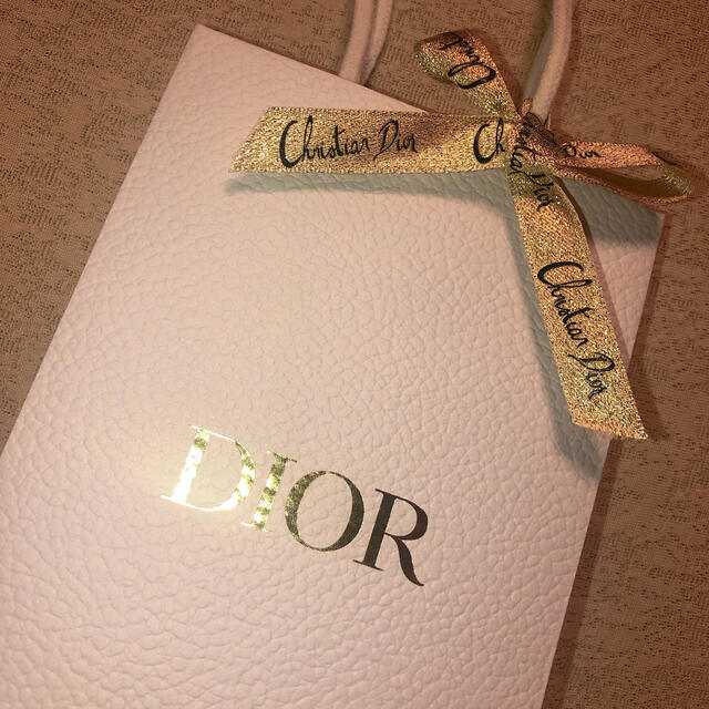 Dior(ディオール)のDIOR ショッパー⭐︎2020 クリスマスver レディースのバッグ(ショップ袋)の商品写真