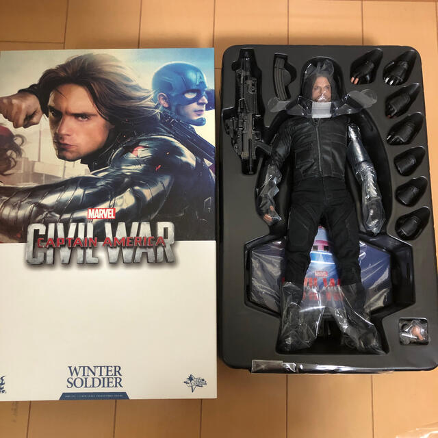 MARVEL(マーベル)のホットトイズ　ウィンター・ソルジャー　美品 エンタメ/ホビーのフィギュア(アメコミ)の商品写真