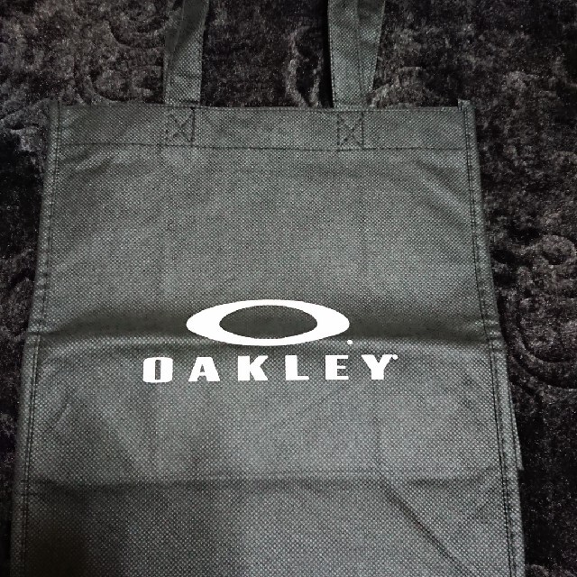 Oakley(オークリー)のOAKLEY 手提げ袋 レディースのバッグ(ショップ袋)の商品写真