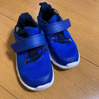 アディダス(adidas)のアディダス　キッズスニーカー13cm⭐︎値下げ中！(スニーカー)