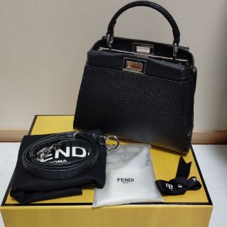 フェンディ(FENDI)の新品　未使用　FENDI　ピーカブーミニ　セレリア　黒　バッグ　ショルダー　(ハンドバッグ)