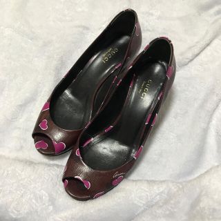 グッチ(Gucci)の最終価格　グッチ GUCCI ハート柄パンプス(ハイヒール/パンプス)