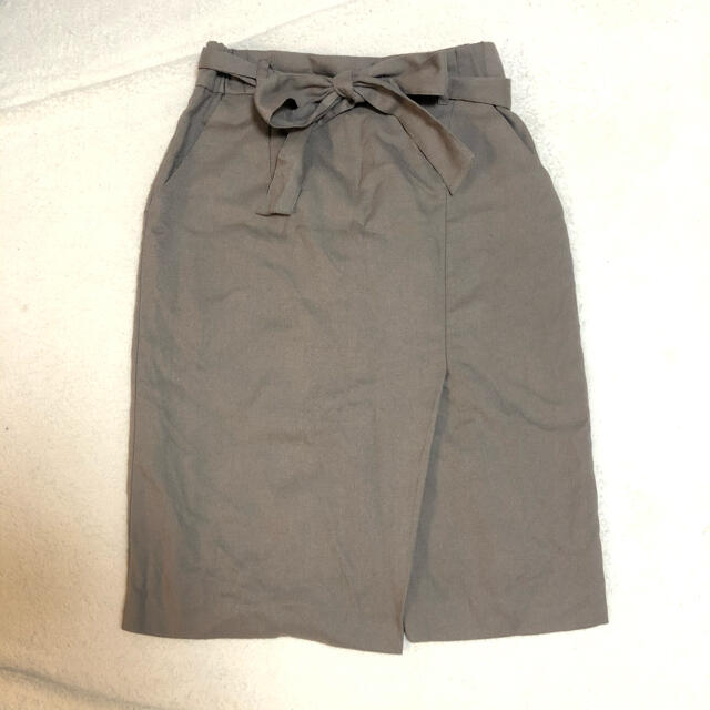 HONEYS(ハニーズ)のオフィスカジュアル 膝丈スカート レディースのスカート(ひざ丈スカート)の商品写真