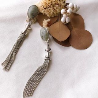 ケービーエフ(KBF)のnuance silver tassel pierce/earring(イヤリング)