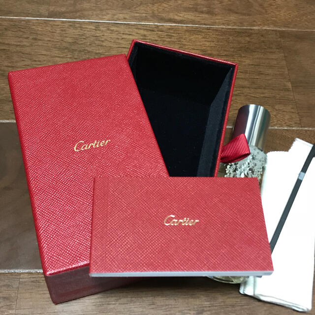 Cartier(カルティエ)の新品極美品★カルティエのお手入れセットとショッパー レディースのファッション小物(その他)の商品写真