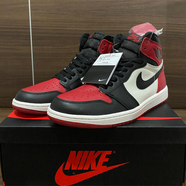 靴/シューズ新品未使用　NIKE AIR JORDAN1 BRED TOE