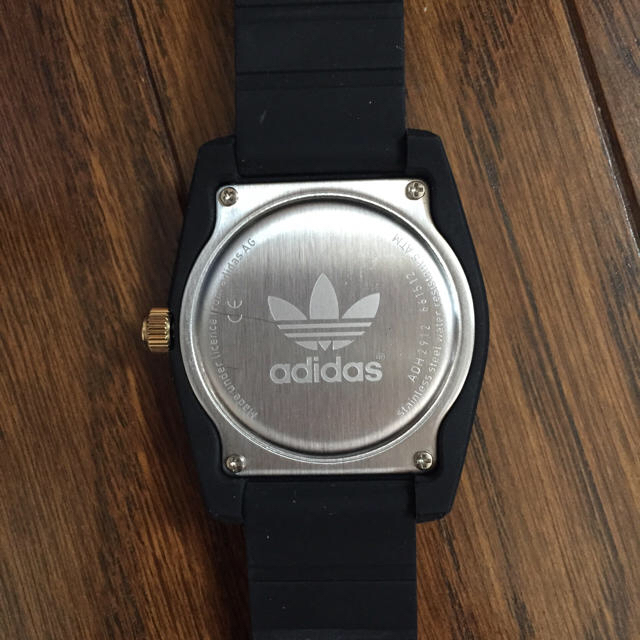 adidas(アディダス)のアディダス 腕時計 レディースのファッション小物(腕時計)の商品写真