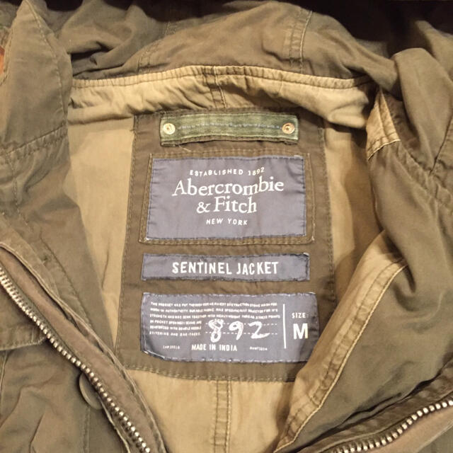 Abercrombie&Fitch(アバクロンビーアンドフィッチ)のお値下げ中！アバクロ ミニタリージャケット メンズのジャケット/アウター(ミリタリージャケット)の商品写真