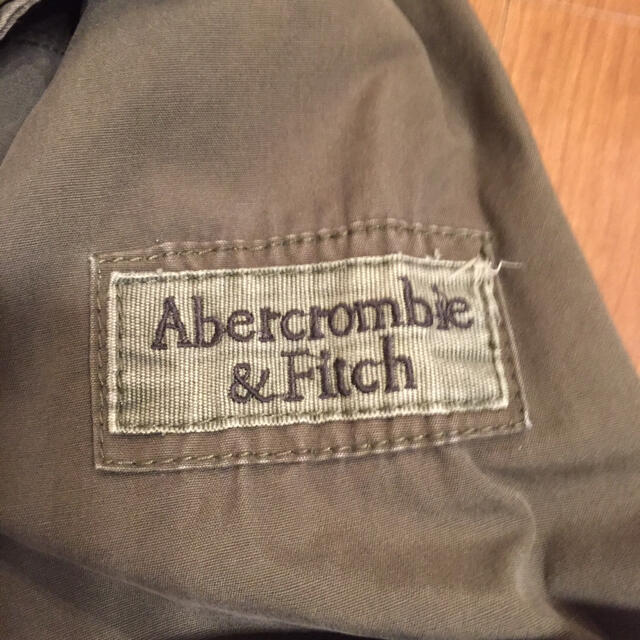 Abercrombie&Fitch(アバクロンビーアンドフィッチ)のお値下げ中！アバクロ ミニタリージャケット メンズのジャケット/アウター(ミリタリージャケット)の商品写真