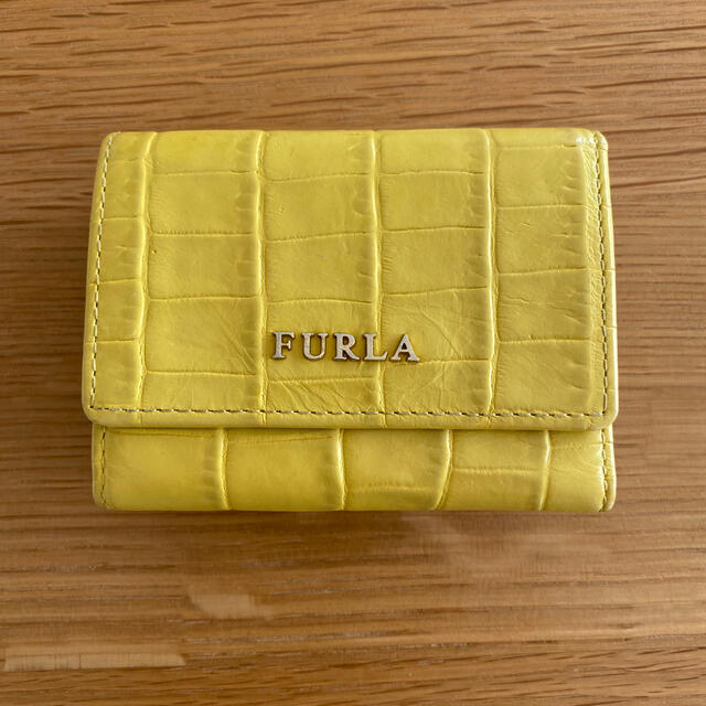 《新品》FURLA フルラ イエロー バニラ レザー キーケース