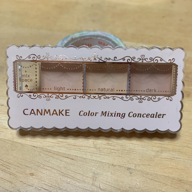 CANMAKE(キャンメイク)のキャンメイク(CANMAKE) カラーミキシングコンシーラー 01 ライトベージ コスメ/美容のベースメイク/化粧品(コンシーラー)の商品写真