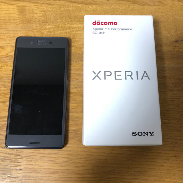 Xperia x performance ブラック　docomo