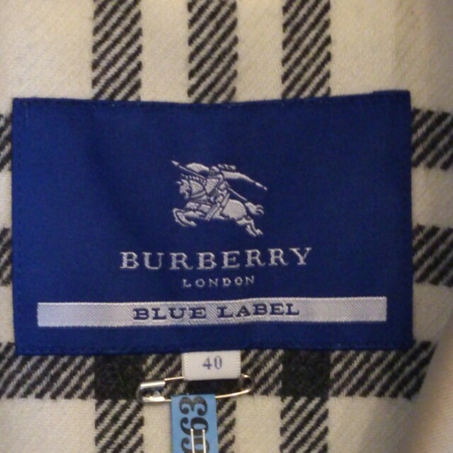 BURBERRY(バーバリー)のBURBERRYﾄﾚﾝﾁｺｰﾄ レディースのジャケット/アウター(トレンチコート)の商品写真