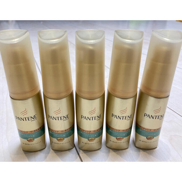 PANTENE(パンテーン)の☆まーちゃん様専用☆パンテーン 洗い流さないトリートメント 5本セット コスメ/美容のヘアケア/スタイリング(トリートメント)の商品写真