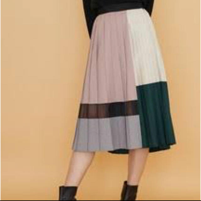 STUDIOUS(ステュディオス)のUNITED TOKYO♡ブロックプリーツスカート レディースのスカート(ひざ丈スカート)の商品写真