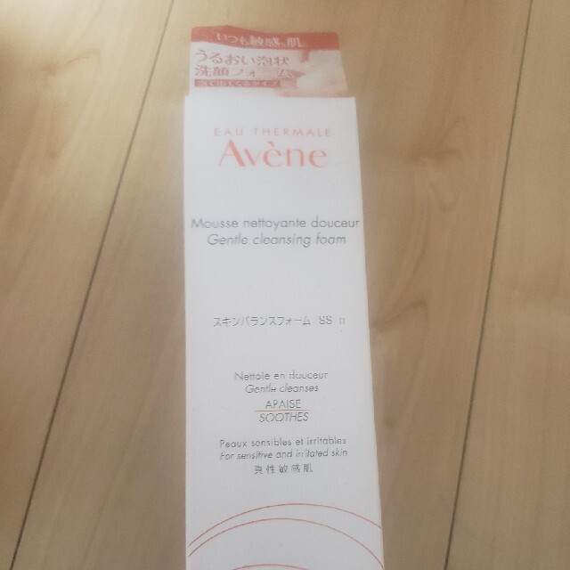 Avene(アベンヌ)のアベンヌスキンバンスフォーム　150ミリリットル コスメ/美容のスキンケア/基礎化粧品(洗顔料)の商品写真