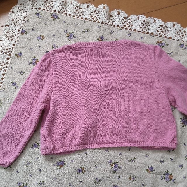 BeBe(ベベ)のニットボレロ　110 キッズ/ベビー/マタニティのキッズ服女の子用(90cm~)(カーディガン)の商品写真