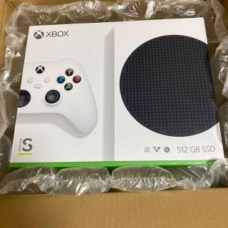 エックスボックス(Xbox)のXBOX series s 512gbSSD【新品未開封、即発送、送料込み】(携帯用ゲーム機本体)