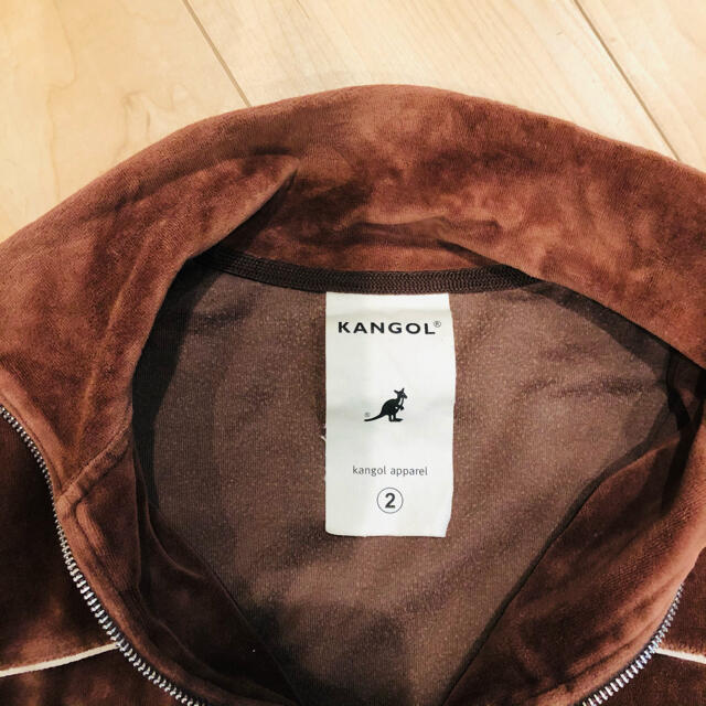 KANGOL(カンゴール)のレア カンゴール ワンポイント刺繍ロゴ　ベロア　トラックジャケット メンズのトップス(ジャージ)の商品写真