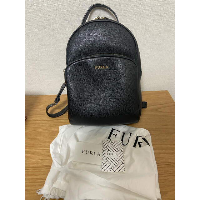 Furla(フルラ)の最終　美品　フルラ　リュック  黒　ブラック レディースのバッグ(リュック/バックパック)の商品写真