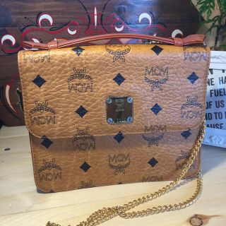 エムシーエム(MCM)のmcm ハンドバッグ ポーチ(ハンドバッグ)