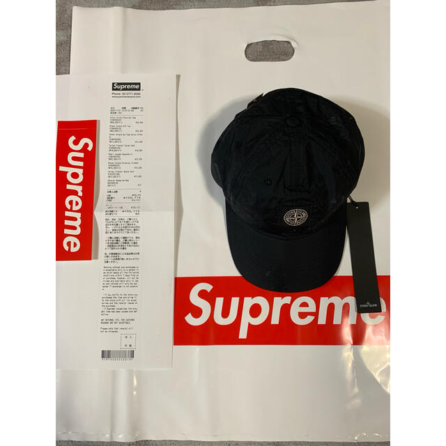 Supreme(シュプリーム)の☆専用☆Supreme Stone Island Nylon 6-Panel 黒 メンズの帽子(キャップ)の商品写真