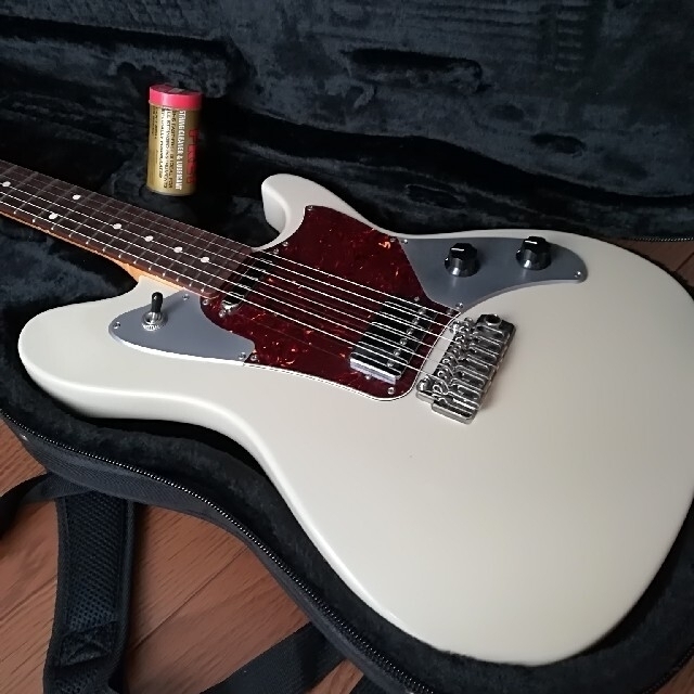 Fender(フェンダー)のSugi rainmaker rmg rosewood ash 楽器のギター(エレキギター)の商品写真