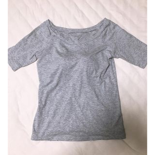 ユニクロ(UNIQLO)のUNIQLO バレエネック　カップ付きTシャツ(カットソー(半袖/袖なし))