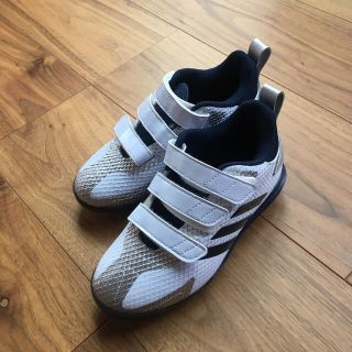 アディダス(adidas)の少年野球スパイク(19.0)試着のみ(シューズ)