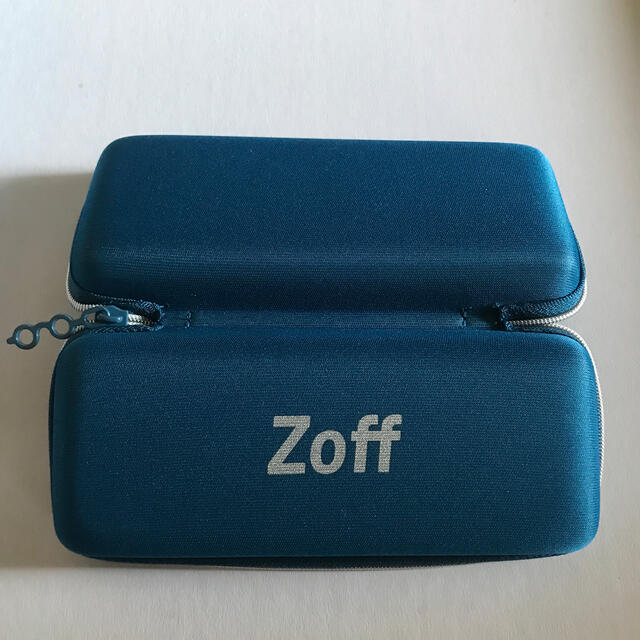 Zoff(ゾフ)の新品　メガネケース レディースのファッション小物(サングラス/メガネ)の商品写真