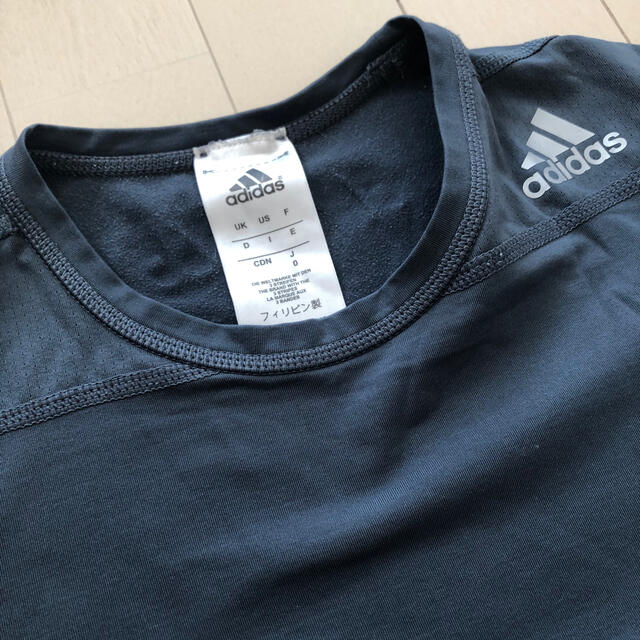 adidas(アディダス)のアディダス　アンダーシャツ メンズのトップス(Tシャツ/カットソー(七分/長袖))の商品写真