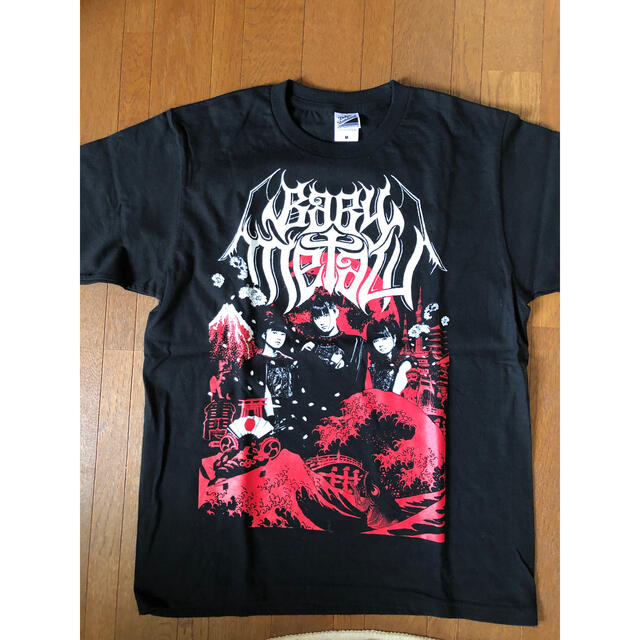 BABYMETAL(ベビーメタル)のBABYMETAL Tシャツ Mサイズ エンタメ/ホビーのタレントグッズ(ミュージシャン)の商品写真