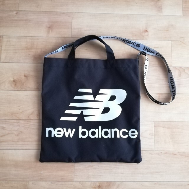 New Balance(ニューバランス)のNew Balance　サコッシュ＆シューズケース レディースのバッグ(ショルダーバッグ)の商品写真