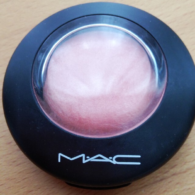 MAC(マック)のMACミネラライズブラッシュ　#ニューロマンス コスメ/美容のベースメイク/化粧品(チーク)の商品写真