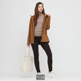 ユニクロ(UNIQLO)のヒートテックウルトラストレッチレギンスパンツ+(スキニーパンツ)