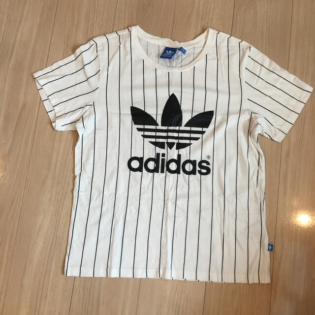 adidas(アディダス)の専用です☆  adidas  ティシャツ レディースのトップス(Tシャツ(半袖/袖なし))の商品写真