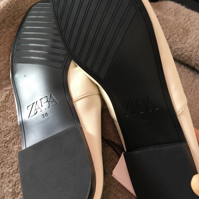 ZARA(ザラ)の【ZARA】ソフトレザーフラットシューズ レディースの靴/シューズ(ローファー/革靴)の商品写真