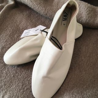 ZARA - 【ZARA】ソフトレザーフラットシューズの通販 by ぴん's shop