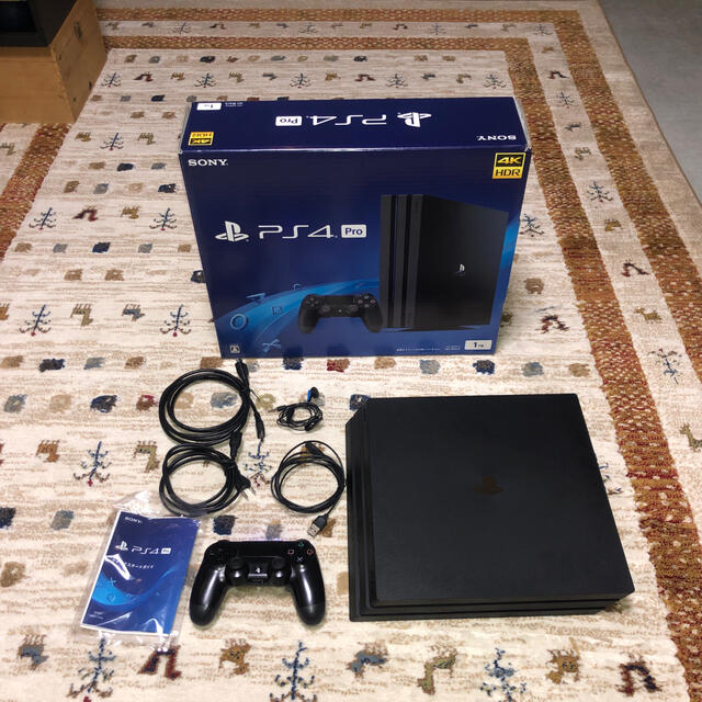 美品★PlayStation4 Pro CHU-7200B (PS4プロ本体)