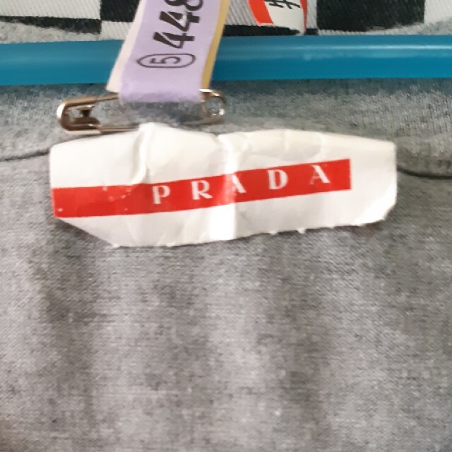 PRADA(プラダ)の予約済みです。PRADA長袖。 メンズのトップス(Tシャツ/カットソー(七分/長袖))の商品写真