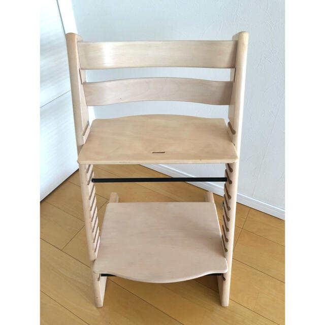 Stokke(ストッケ)のSTOKKE  トリップトラップ  ホワイトウォッシュ　ベビーチェアキッズチェア キッズ/ベビー/マタニティの寝具/家具(その他)の商品写真