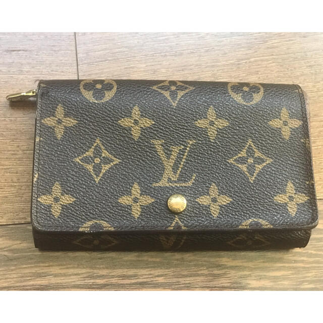 LOUIS VUITTON(ルイヴィトン)のルイビトン　モノグラム　財布 レディースのファッション小物(財布)の商品写真