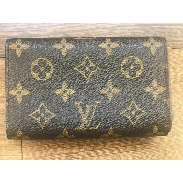 LOUIS VUITTON(ルイヴィトン)のルイビトン　モノグラム　財布 レディースのファッション小物(財布)の商品写真