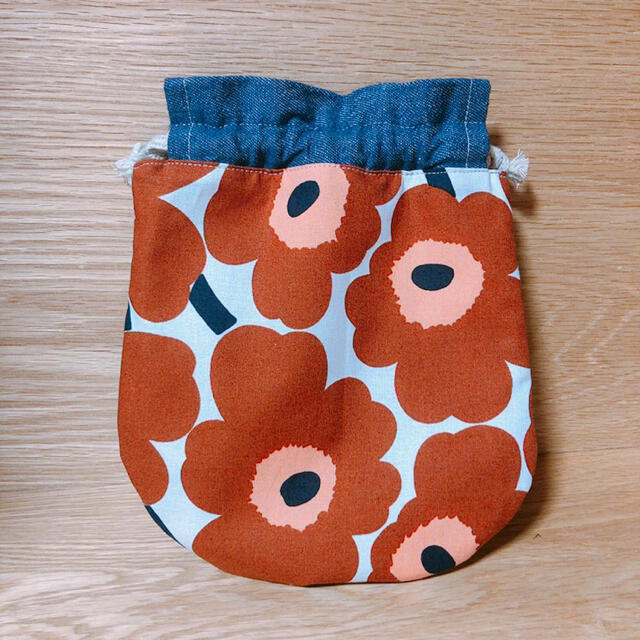 marimekko(マリメッコ)のマリメッコ ハンドメイド 巾着ポーチ ハンドメイドのファッション小物(ポーチ)の商品写真