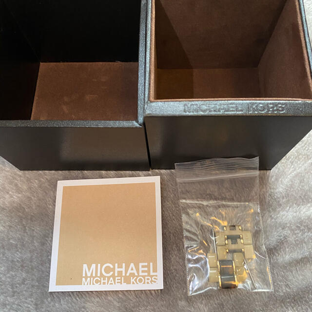 Michael Kors(マイケルコース)のMICHAEL KORS 時計　 レディースのファッション小物(腕時計)の商品写真