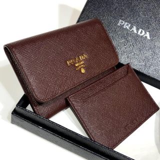 プラダ(PRADA)のきのぴお様　売約済　プラダ　カードケース　名刺入れ　サフィアーノ　レザー(パスケース/IDカードホルダー)