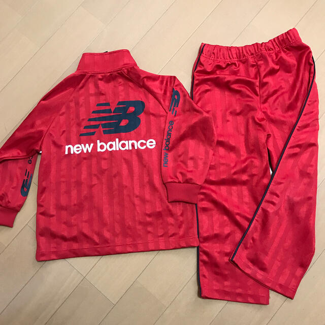 New Balance(ニューバランス)の110☆ニューバランス☆上下ジャージセット キッズ/ベビー/マタニティのキッズ服男の子用(90cm~)(その他)の商品写真